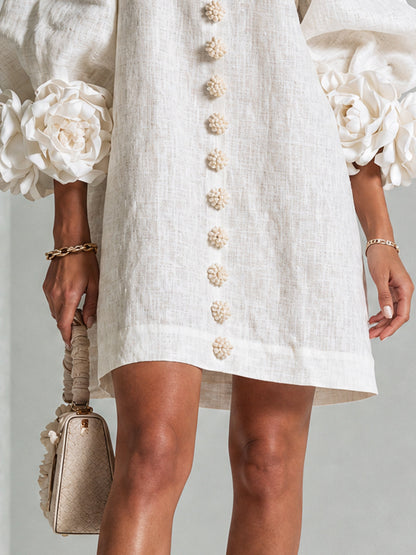🔥1 pc $19.99！💝💝White Floral Button-down Mini Dress With Striking Floral Cuffs