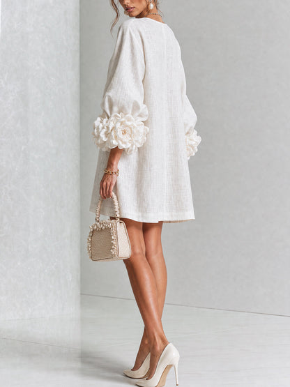 🔥1 pc $19.99！💝💝White Floral Button-down Mini Dress With Striking Floral Cuffs
